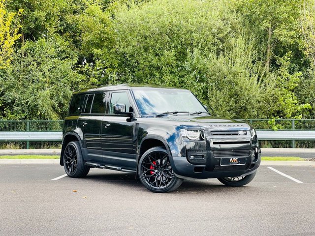 2020 20 Land Rover Defender 2.0 SE 5d 237 BHP