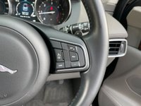 USED 2017 17 JAGUAR F-PACE 2.0 PORTFOLIO AWD 5d 178 BHP 