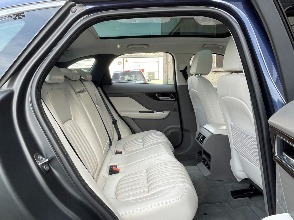 USED 2017 17 JAGUAR F-PACE 2.0 PORTFOLIO AWD 5d 178 BHP 