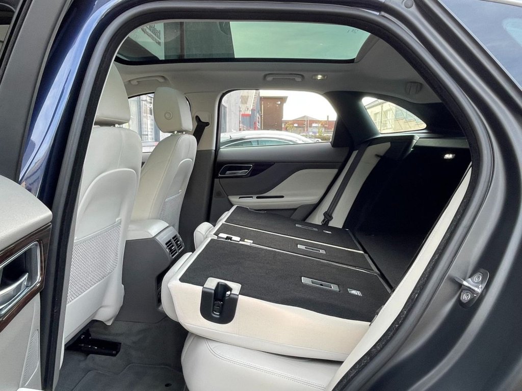 USED 2017 17 JAGUAR F-PACE 2.0 PORTFOLIO AWD 5d 178 BHP 