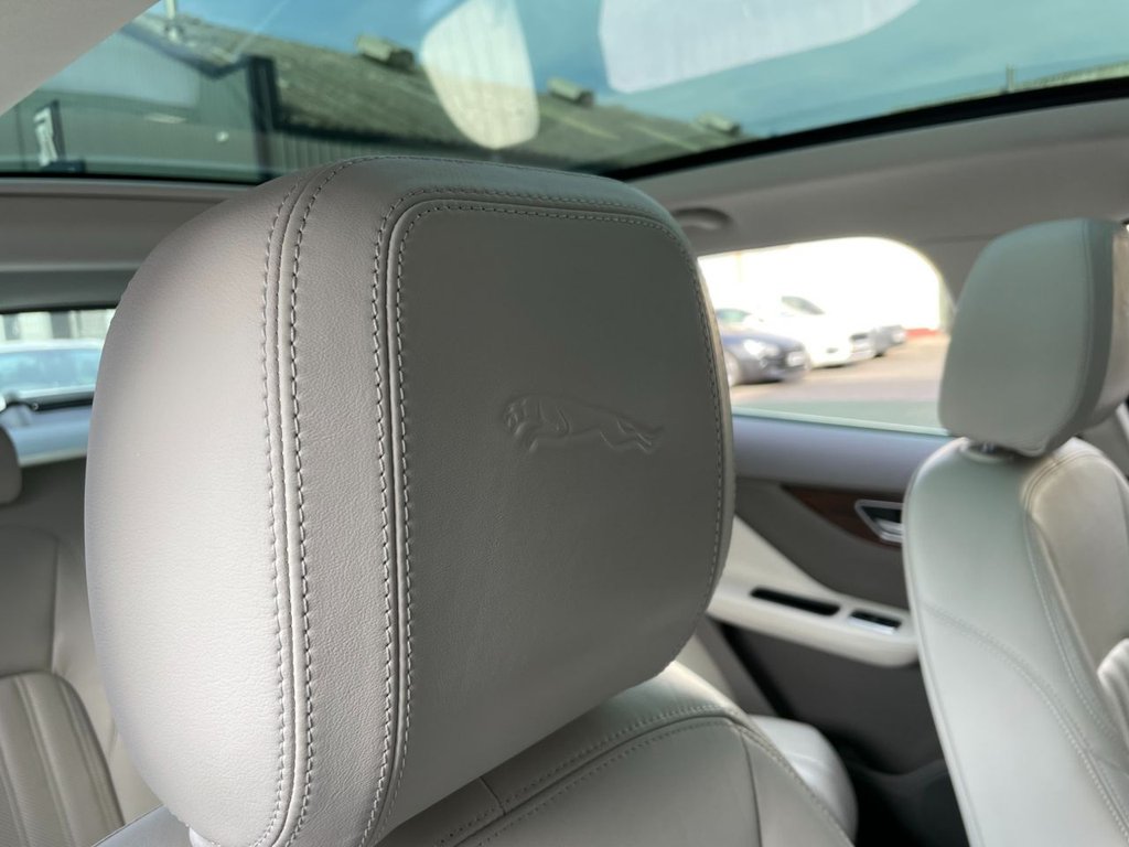 USED 2017 17 JAGUAR F-PACE 2.0 PORTFOLIO AWD 5d 178 BHP 