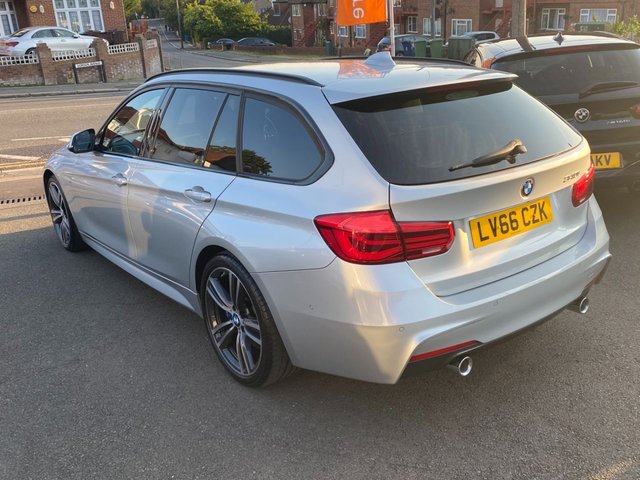 View our BMW 3 SERIES