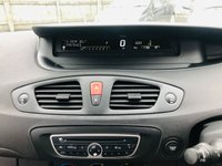USED 2010 10 RENAULT SCENIC 1.6 EXTREME VVT 5d 109 BHP Great Value Family MPV with Air Con
