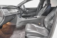 USED 2019 19 JAGUAR XF 2.0 R-SPORT 5d 297 BHP +HOME DELIVERY AVAILABLE+