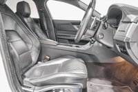 USED 2019 19 JAGUAR XF 2.0 R-SPORT 5d 297 BHP +HOME DELIVERY AVAILABLE+