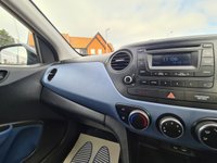 USED 2015 65 HYUNDAI I10 1.2 SE 5d 86 BHP HYUNDAI I10 1.2 SE 5d 86 BHP