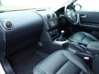 USED 2011 61 NISSAN QASHQAI 1.5 TEKNA DCI  5d 110 BHP www.suffolkcarcentre.co.uk - Located at Ilketshall