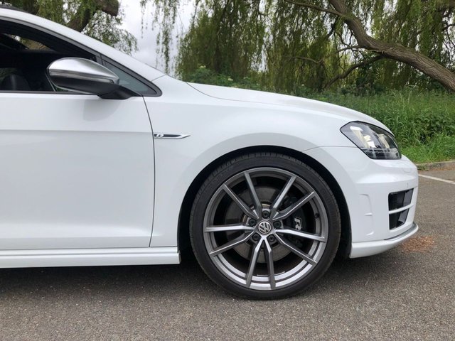 View our VOLKSWAGEN GOLF
