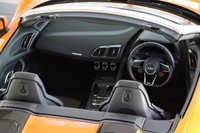 USED 2017 17 AUDI R8 5.2 SPYDER V10 QUATTRO 2d 533 BHP EXCLUSIVE "SOLAR ORANGE" PAINTWORK!