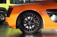 USED 2017 17 AUDI R8 5.2 SPYDER V10 QUATTRO 2d 533 BHP EXCLUSIVE "SOLAR ORANGE" PAINTWORK!