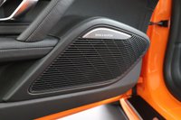 USED 2017 17 AUDI R8 5.2 SPYDER V10 QUATTRO 2d 533 BHP EXCLUSIVE "SOLAR ORANGE" PAINTWORK!