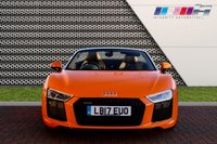 USED 2017 17 AUDI R8 5.2 SPYDER V10 QUATTRO 2d 533 BHP EXCLUSIVE "SOLAR ORANGE" PAINTWORK!