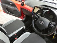 USED 2017 67 TOYOTA AYGO 1.0 VVT-I X-STYLE 5d 69 BHP SAT NAV REAR VIEW CAMERA
