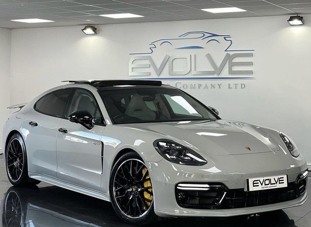 2018 18 Porsche Panamera 4.0 TURBO S E-HYBRID PDK 5d 671 BHP