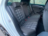 USED 2017 17 VOLKSWAGEN GOLF 2.0 GTD 5d 181 BHP 