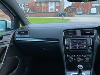 USED 2017 17 VOLKSWAGEN GOLF 2.0 GTD 5d 181 BHP 
