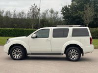 USED 2011 11 NISSAN PATHFINDER 2.5 TEKNA DCI 5d 188 BHP MASSVICE SPEC  SATNAV + SUNROOF