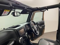 USED 2015 15 JEEP WRANGLER 3.6 V6 OVERLAND UNLIMITED 4d 280 BHP 1 Owner 33391 Miles