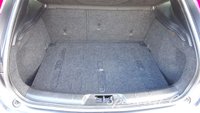 USED 2014 14 VOLVO V40 1.6 D2 SE LUX NAV 5d 113 BHP 