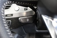 USED 2015 65 AUDI Q7 3.0 TDI QUATTRO S LINE 5d 269 BHP FINISHED IN STUNNING METALLIC DAYTONA GREY, COMPLIMENTED WITH HEATED BLACK VALCONA LEATHER S LINE SPORTS SEATS + 1 FORMER KEEPER, HUGE SPECIFICATION 7 SEATER, COMES WITH AN IMPECCABLE, FULL SERVICE HISTORY + TECHNOLOGY PACKAGE WITH VIRTUAL COCKPIT DIGITAL DASH DISPLAY + BOSE 3D SURROUND SOUND SYSTEM + SATELLITE NAVIGATION + PANORAMIC GLASS SUNROOF + HEAT AND SOUND INSULATING GLASS WITH PRIVACY WINDOWS + ADVANCED KEY + REAR VIEW CAMERA + POWER FOLDING HEATED MIRRORS + AMBIENT LIGHTING PACK