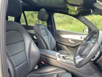 USED 2017 67 MERCEDES-BENZ GLC-CLASS 2.1 GLC 250 D 4MATIC AMG LINE PREMIUM PLUS 5d 201 BHP AWD AUTO Glass Panoramic Roof Comand Sat Nav