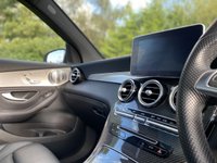 USED 2017 67 MERCEDES-BENZ GLC-CLASS 2.1 GLC 250 D 4MATIC AMG LINE PREMIUM PLUS 5d 201 BHP AWD AUTO Glass Panoramic Roof Comand Sat Nav