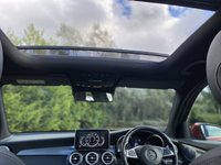 USED 2017 67 MERCEDES-BENZ GLC-CLASS 2.1 GLC 250 D 4MATIC AMG LINE PREMIUM PLUS 5d 201 BHP AWD AUTO Glass Panoramic Roof Comand Sat Nav