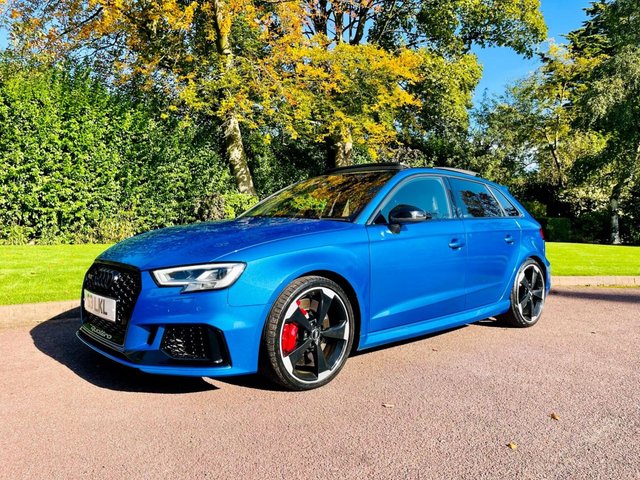 View our AUDI RS3