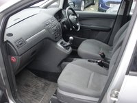 USED 2004 54 FORD C-MAX 2.0 C-MAX ZETEC TDCI 5d 136 BHP SPARES AND REPAIRS RUNS DRIVES