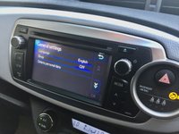 USED 2014 14 TOYOTA YARIS 1.5 HYBRID ICON PLUS 5d AUTO 61 BHP ZERO ROAD TAX//ONLY 37,000 MILES/PARK CAMERA/SANAV/BLUETOOTH/CRUISE CONTROL/ALLOYS/A/C ZERO ROAD TAX---HYBRID ICON PLUS 5d AUTO 61 BHP ONLY 37,000 MILES/PARK CAMERA/SANAV/BLUETOOTH/CRUISE CONTROL/ALLOYS/A/C
