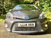 USED 2014 14 TOYOTA YARIS 1.5 HYBRID ICON PLUS 5d AUTO 61 BHP ZERO ROAD TAX//ONLY 37,000 MILES/PARK CAMERA/SANAV/BLUETOOTH/CRUISE CONTROL/ALLOYS/A/C ZERO ROAD TAX---HYBRID ICON PLUS 5d AUTO 61 BHP ONLY 37,000 MILES/PARK CAMERA/SANAV/BLUETOOTH/CRUISE CONTROL/ALLOYS/A/C