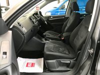 USED 2012 12 VOLKSWAGEN TIGUAN 2.0 SPORT TDI BLUEMOTION TECHNOLOGY 4MOTION DSG 5d 138 BHP Auto, 4WD, Finance Available