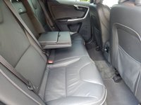 USED 2017 17 VOLVO XC60 2.0 T5 R-DESIGN LUX NAV 5d 240 BHP 1 Own, FSH, Leather, SATNAV