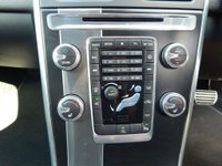 USED 2017 17 VOLVO XC60 2.0 T5 R-DESIGN LUX NAV 5d 240 BHP 1 Own, FSH, Leather, SATNAV
