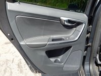 USED 2017 17 VOLVO XC60 2.0 T5 R-DESIGN LUX NAV 5d 240 BHP 1 Own, FSH, Leather, SATNAV