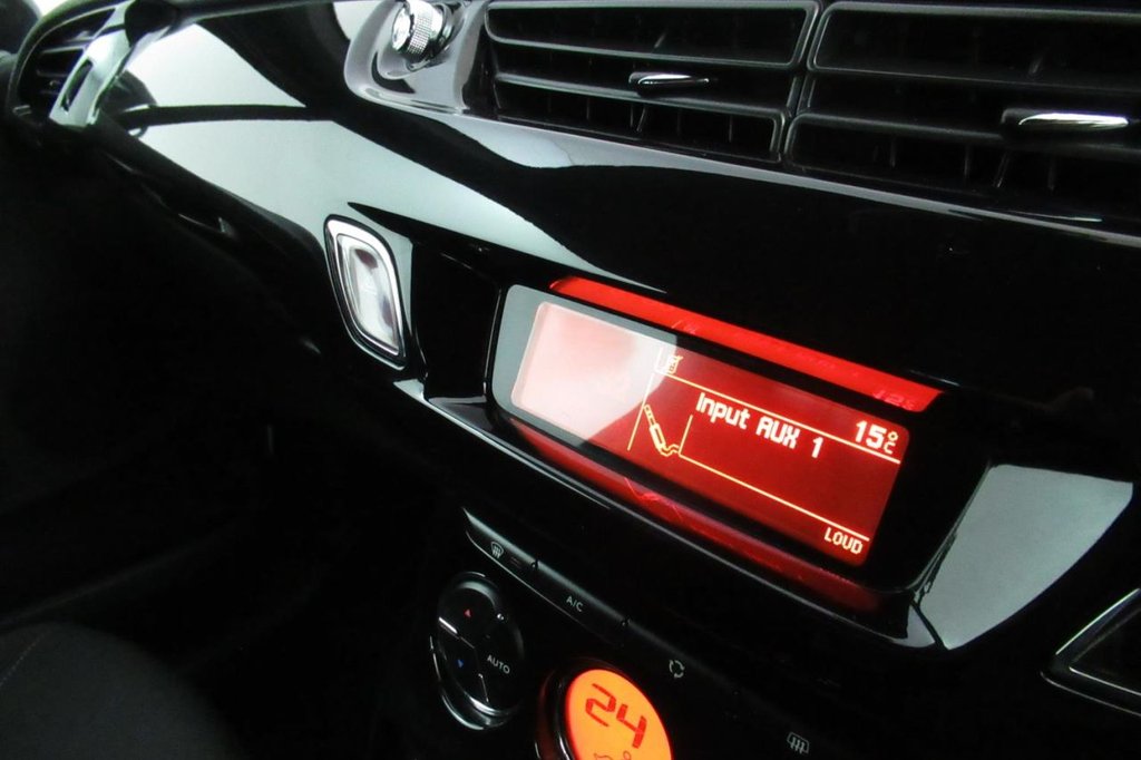 USED 2014 14 CITROEN DS3 1.6 DSTYLE PLUS 3d 120 BHP 