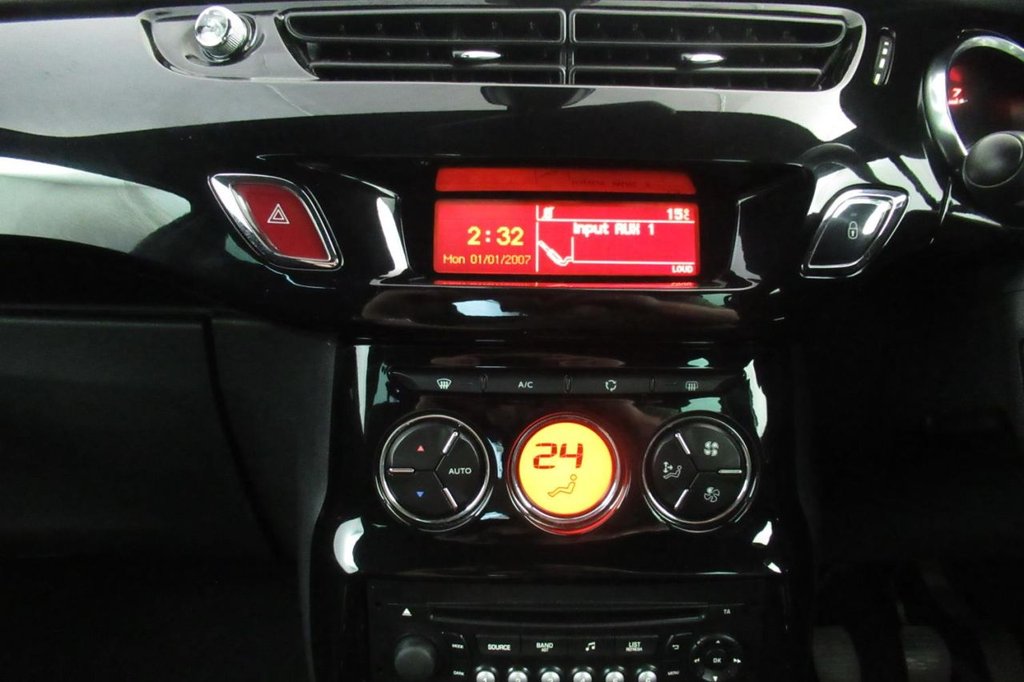 USED 2014 14 CITROEN DS3 1.6 DSTYLE PLUS 3d 120 BHP 