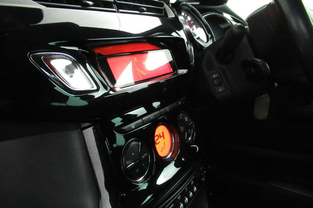 USED 2014 14 CITROEN DS3 1.6 DSTYLE PLUS 3d 120 BHP 
