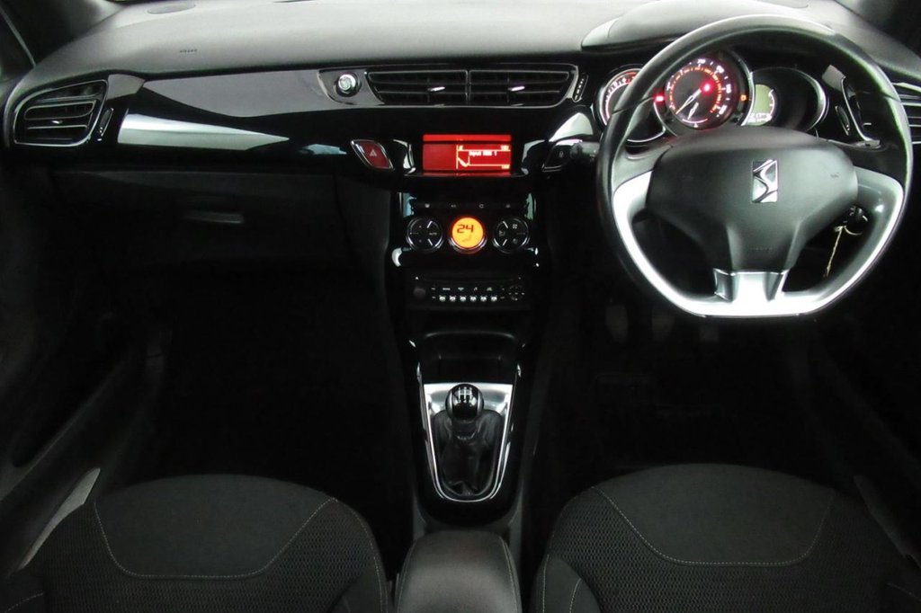 USED 2014 14 CITROEN DS3 1.6 DSTYLE PLUS 3d 120 BHP 