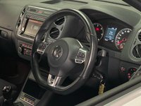 USED 2014 63 VOLKSWAGEN TIGUAN 2.0 R LINE TDI BLUEMOTION TECHNOLOGY 4MOTION 5d 139 BHP FSH RECENT CLUTCH 4X4 R LINE