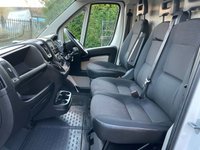 USED 2018 18 PEUGEOT BOXER 2.0 BLUE HDI 335 L3H2 PROFESSIONAL P/V 130 BHP AIR CON / SAT NAV