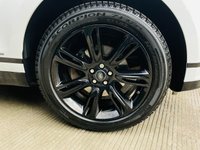 USED 2017 67 LAND ROVER RANGE ROVER VELAR 2.0 R-DYNAMIC S 5d 177 BHP F/S/H, Pan Roof, Meridan Sound