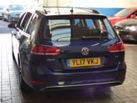 USED 2017 17 VOLKSWAGEN GOLF 1.6 SE NAVIGATION TDI BLUEMOTION TECHNOLOGY 5d 114 BHP SAT NAV PARKING SENSORS