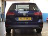 USED 2017 17 VOLKSWAGEN GOLF 1.6 SE NAVIGATION TDI BLUEMOTION TECHNOLOGY 5d 114 BHP SAT NAV PARKING SENSORS