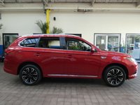 USED 2018 18 MITSUBISHI OUTLANDER 2.0 PHEV 5H 5d 200 BHP APP BASED SAT NAV LEATHER VAT Q