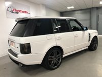 USED 2011 61 LAND ROVER RANGE ROVER 4.4 TDV8 VOGUE 5d 313 BHP * PRIVACY * CLIMATE * NAV * 22 INCH ALLOY WHEELS * SUNROOF * LEATHER TRIM *