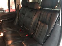 USED 2011 61 LAND ROVER RANGE ROVER 4.4 TDV8 VOGUE 5d 313 BHP * PRIVACY * CLIMATE * NAV * 22 INCH ALLOY WHEELS * SUNROOF * LEATHER TRIM *