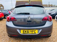 USED 2011 61 VAUXHALL ASTRA 1.6 SE AUTOMATIC Low Mileage Petrol Automatic with Front and rear sensors