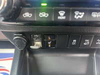 USED 2017 66 TOYOTA HI-LUX 2.4 INVINCIBLE 4WD D-4D DCB 148 BHP PRICE 21500+VAT 4300 TOTAL = 25800