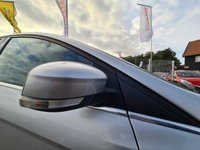 USED 2013 63 FORD FOCUS 1.0 ZETEC 5d 124 BHP FORD FOCUS 1.0 ZETEC 5d 124 BHP